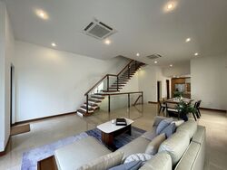 Lornie Road (D11), Terrace #624126651